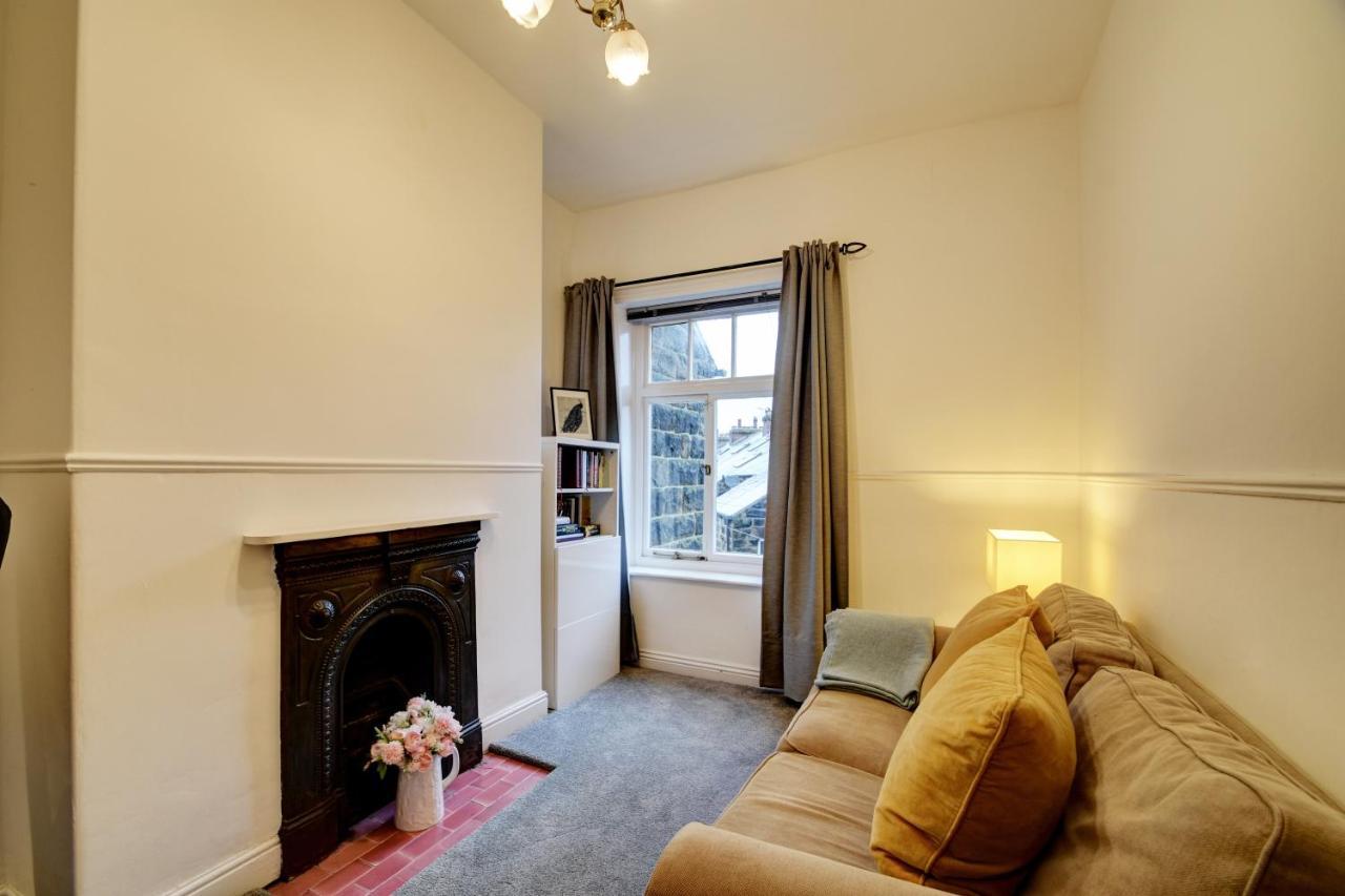 Spacious Victorian Townhouse Near Hcc With Off Street Parking Harrogate Exterior foto