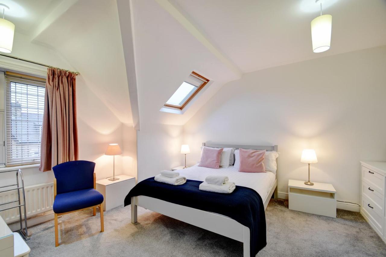 Spacious Victorian Townhouse Near Hcc With Off Street Parking Harrogate Exterior foto